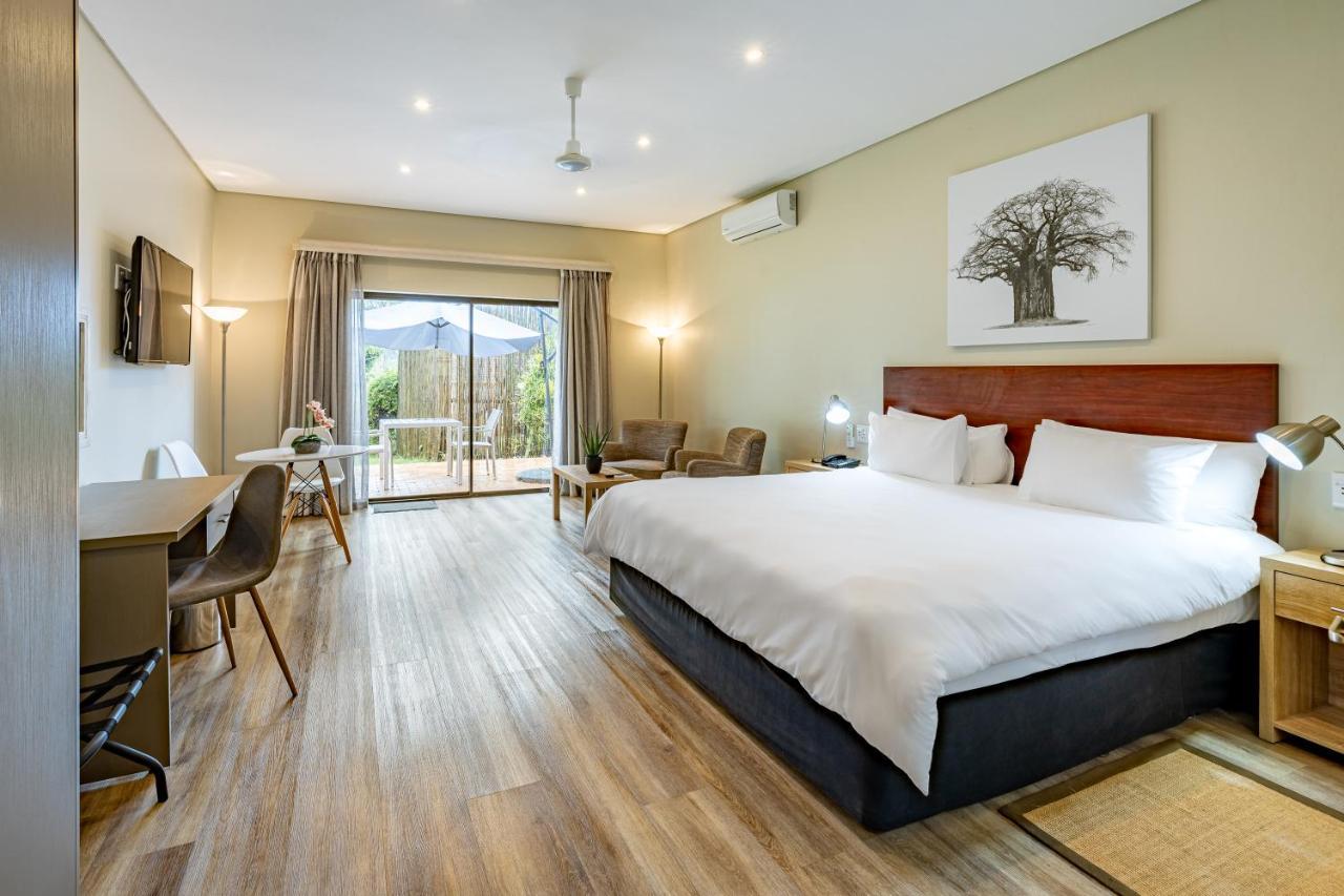 African Sky Hotels - Pine Lake Inn ไวท์ริเวอร์ ภายนอก รูปภาพ