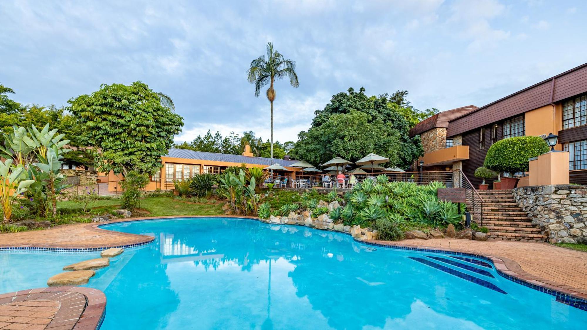 African Sky Hotels - Pine Lake Inn ไวท์ริเวอร์ ภายนอก รูปภาพ
