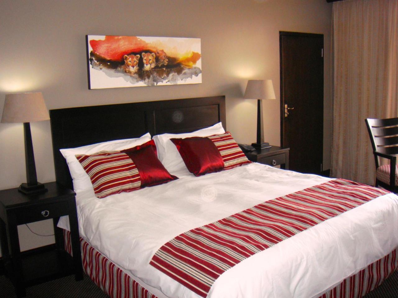 African Sky Hotels - Pine Lake Inn ไวท์ริเวอร์ ภายนอก รูปภาพ